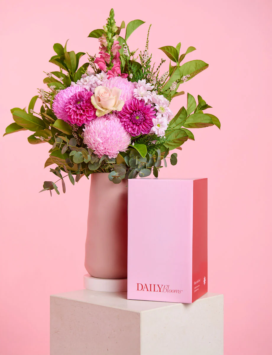 Large Colour + a vase! - Image 5