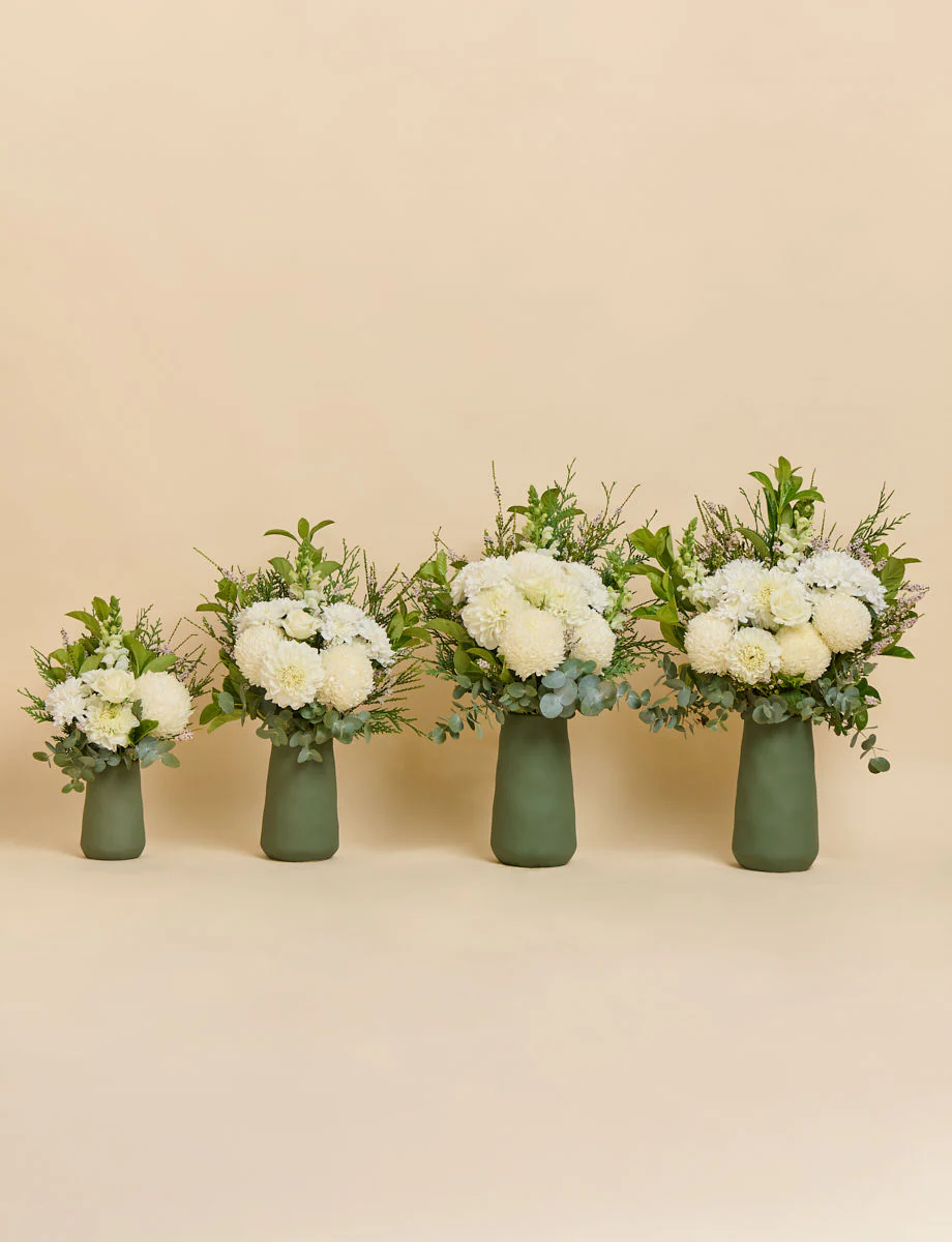 Extra Large White + a vase! - Image 5